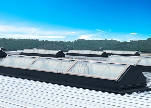 Leakage and Dust Accumulation? How the C1XT Triangular Skylight Solves These Issues